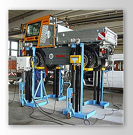 Radgreifer - die optimale Hebebühne für Konnumalfahrzeuge